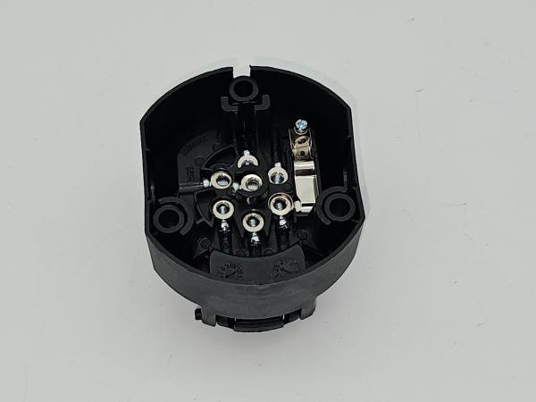 7-pol. Steckdose, 12V mit Gummidichtung