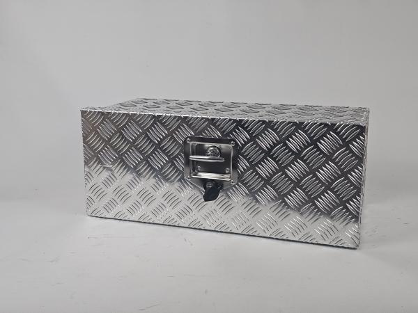 Alu Riffelblech Staubox Unterflur