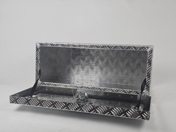 Alu Riffelblech Staubox Unterflur