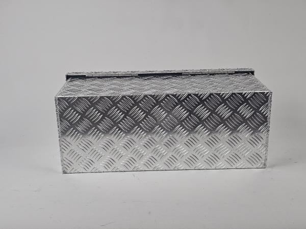 Alu Riffelblech Staubox Unterflur