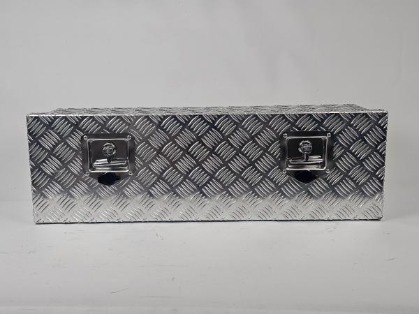 Alu Riffelblech Staubox Unterflur